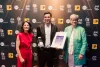 Mona Vetsch überreicht shiptec AG den Swiss Logistics Award 25